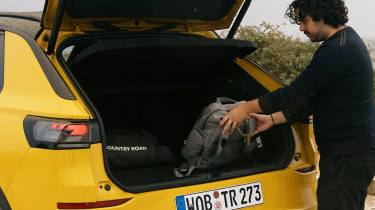 Volkswagen T-Roc - Jordan Katsianis